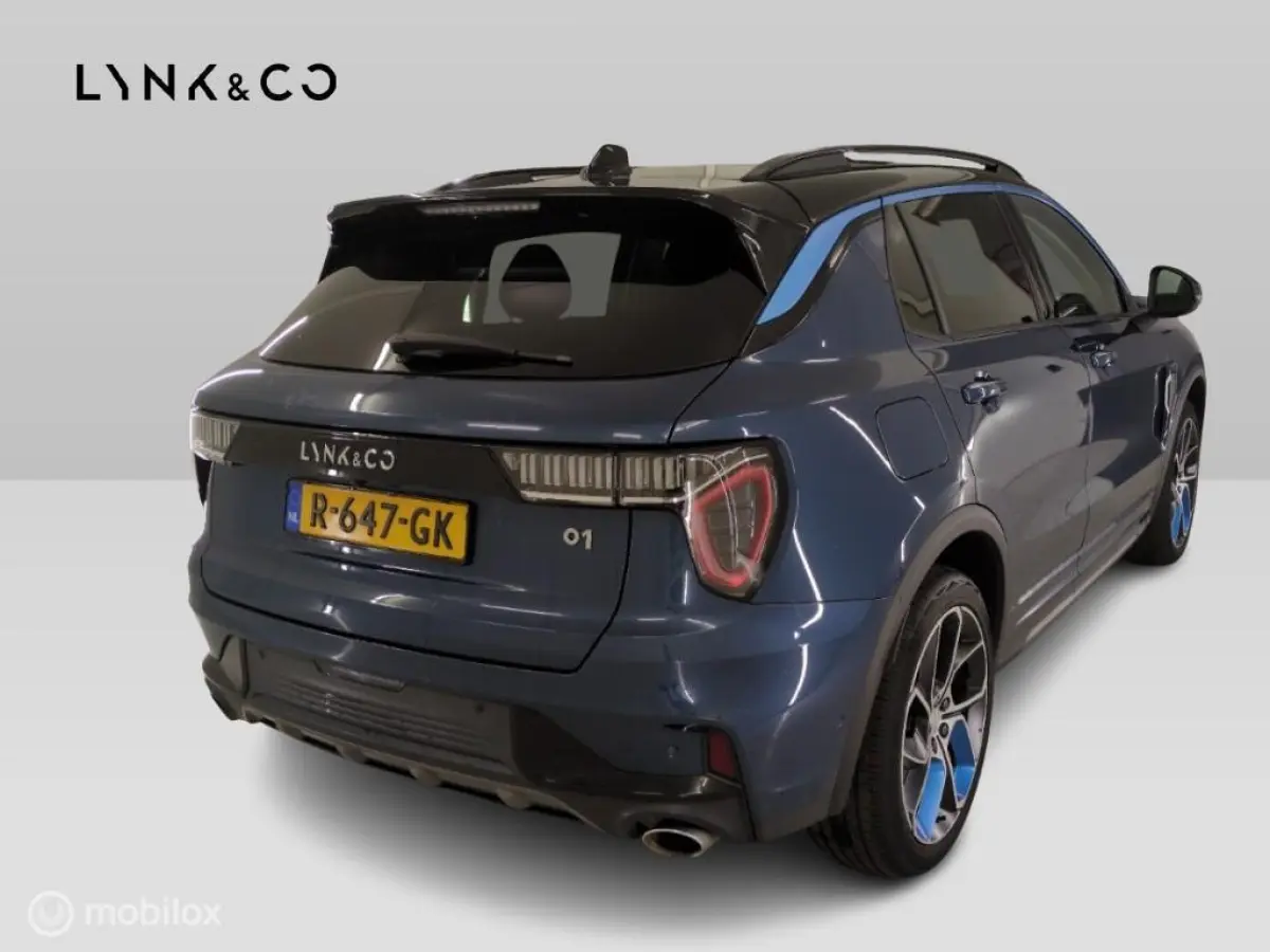 - 1.5 261PK Plug-in Hybrid, Pano, 360 Camera , Apple Carplay✅NL AUTO