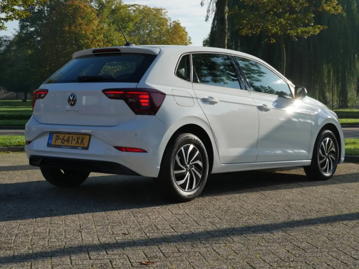 1.0 TSI Life Business