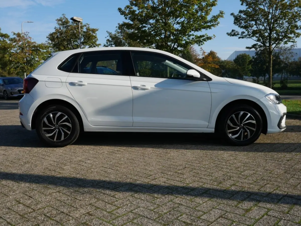 1.0 TSI Life Business