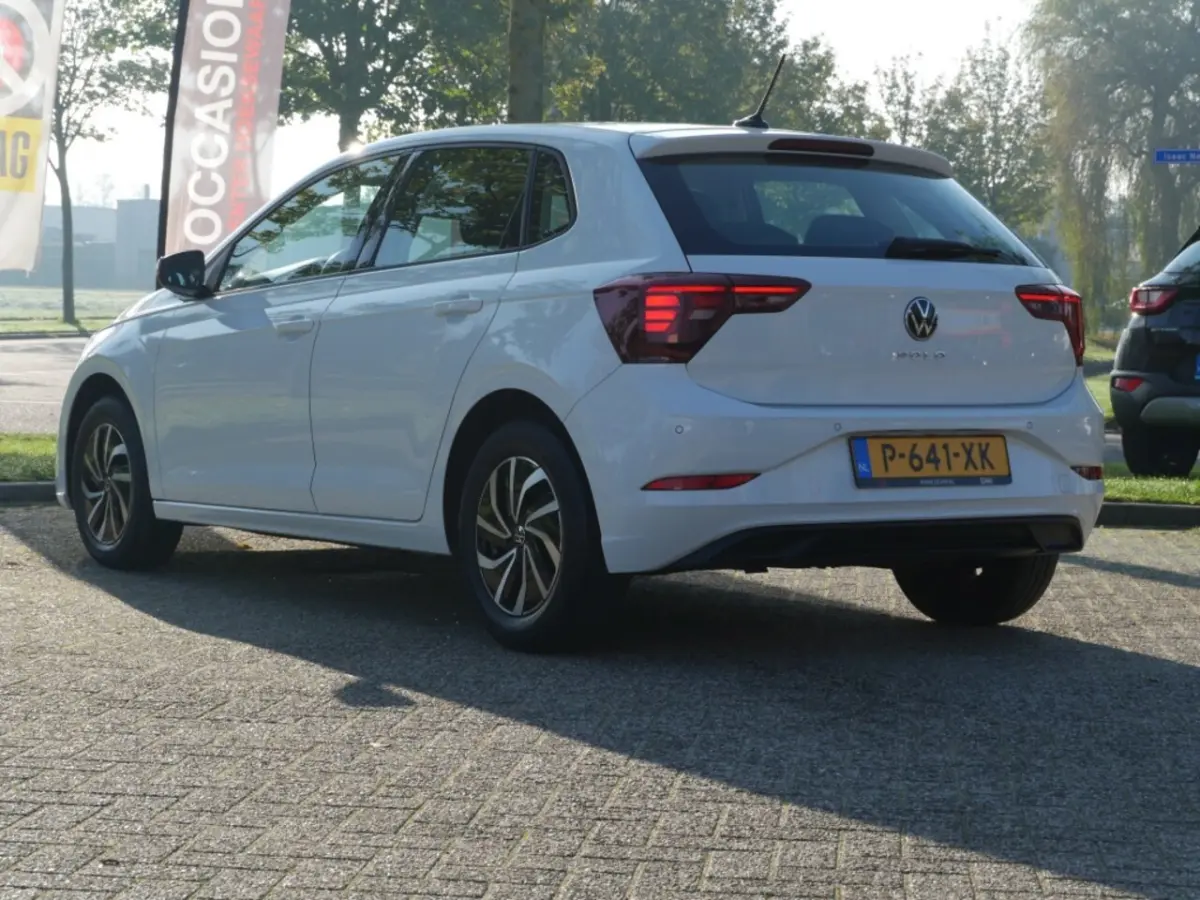1.0 TSI Life Business