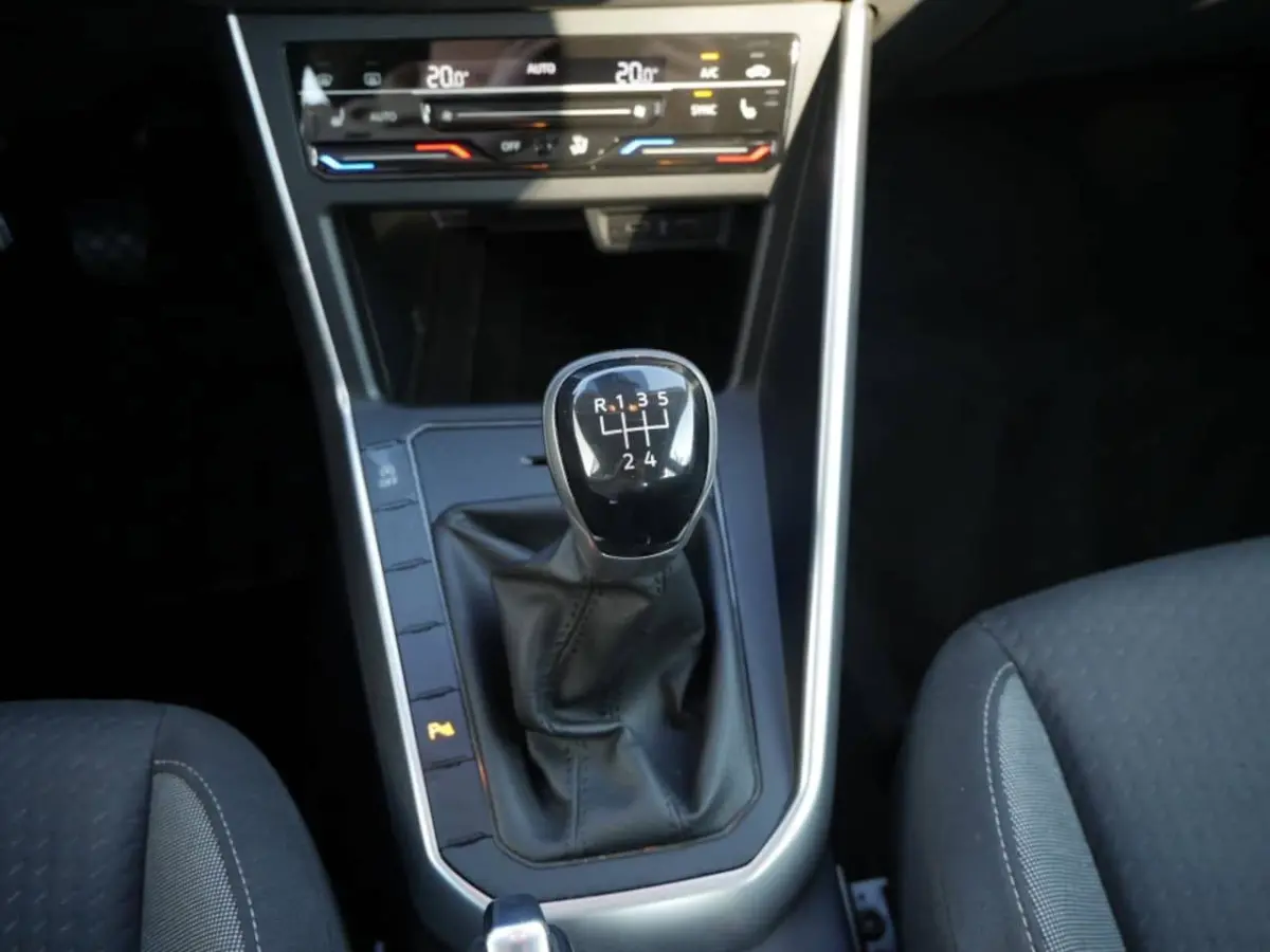 1.0 TSI Life Business