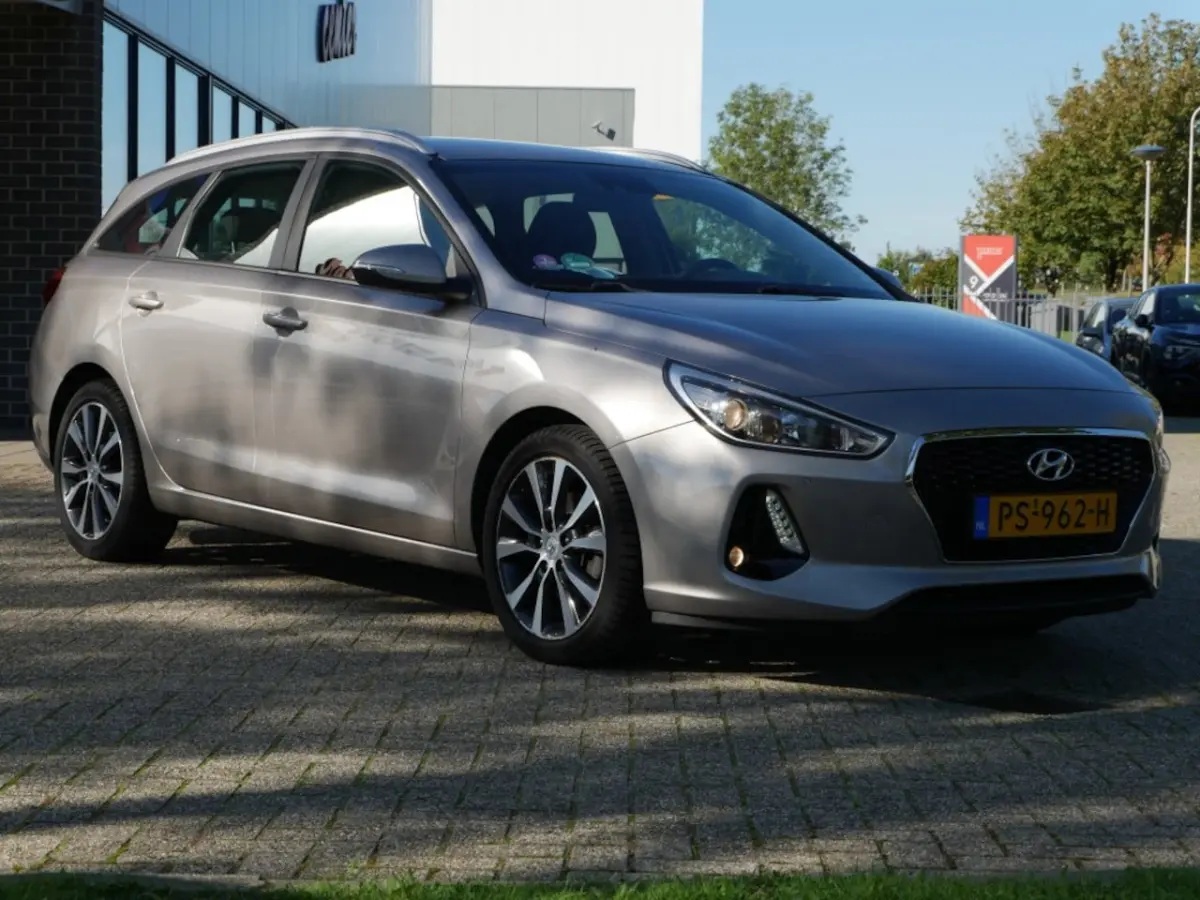 1.4 T-GDI 140pk Premium | Apple Carplay/Android Auto |