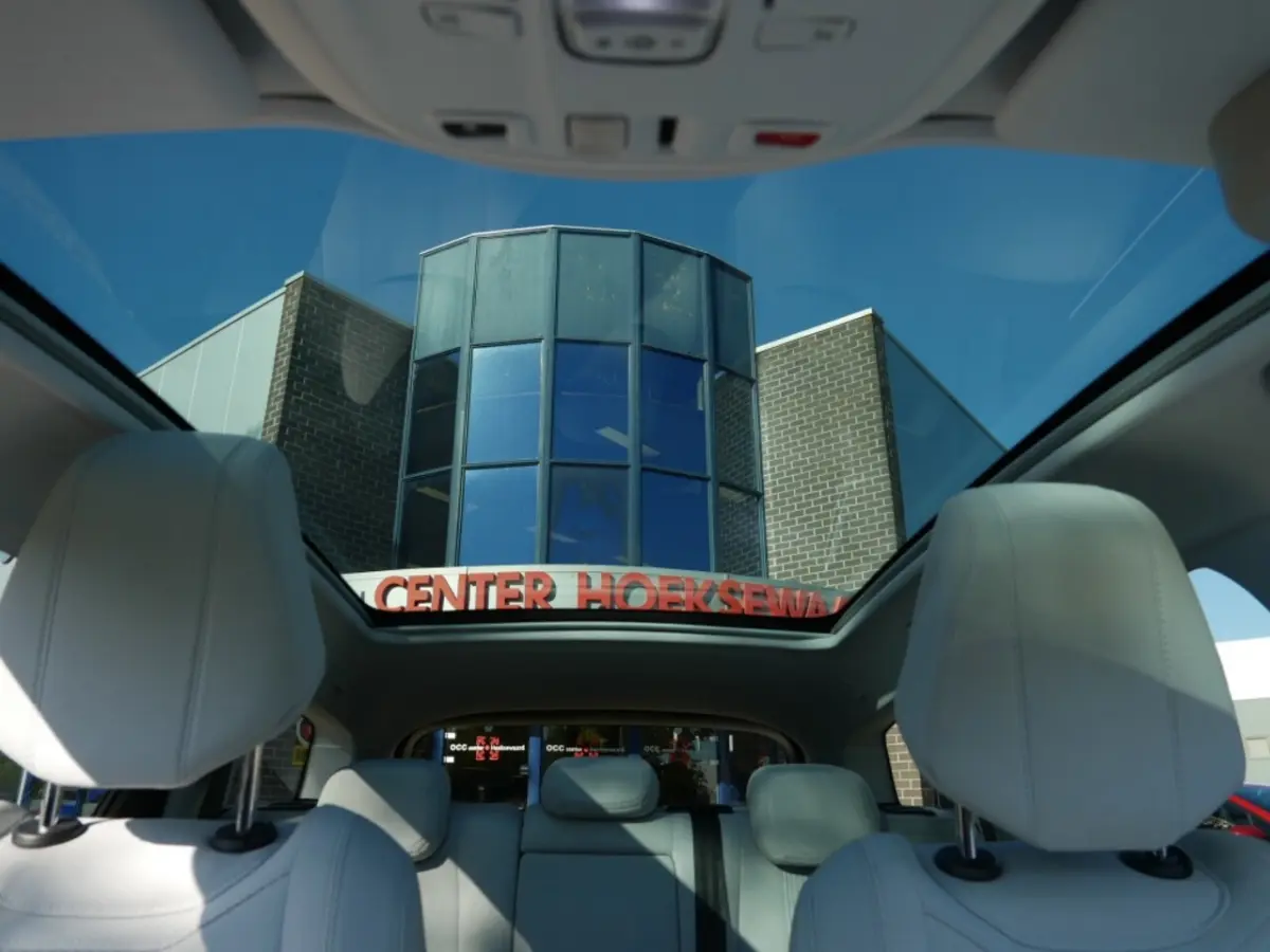 1.2 PureTech Blue Lease Premium