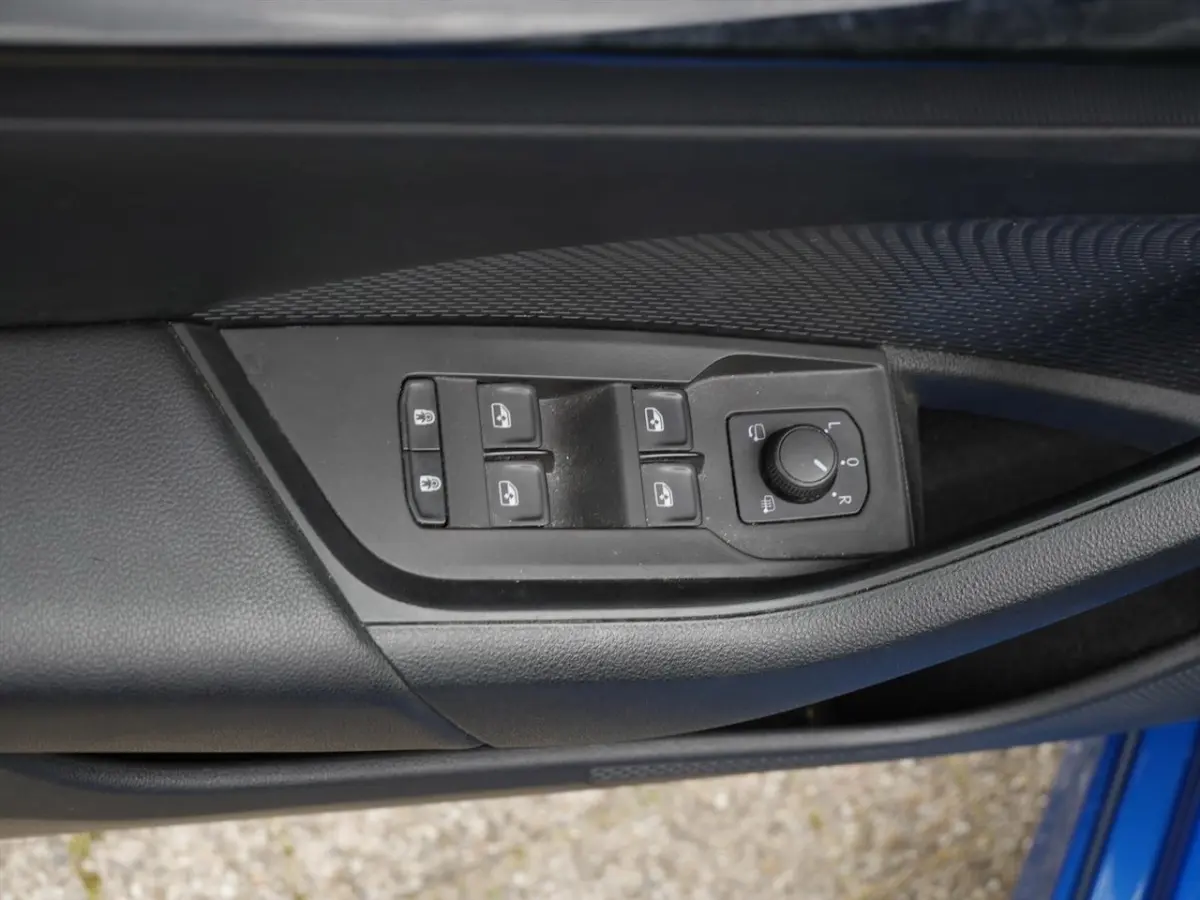 1.0 e-TSI Business Edition
