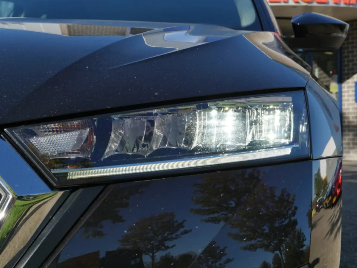 1.0 TSI Business Edition