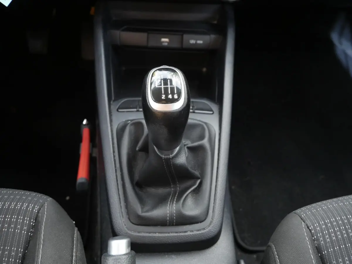 1.0 T-GDi MHEV DynamicLine