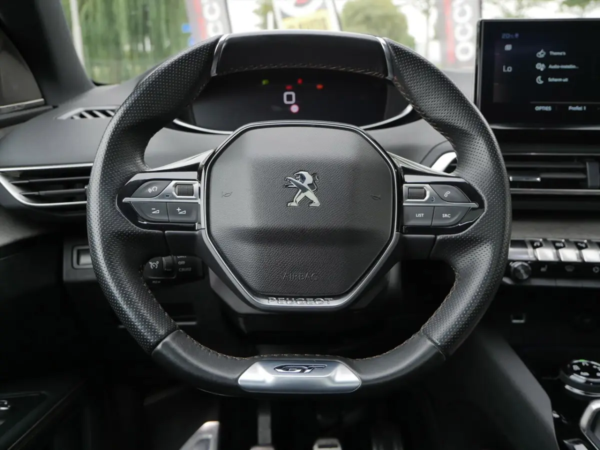 1.2 PureTech Road Trip