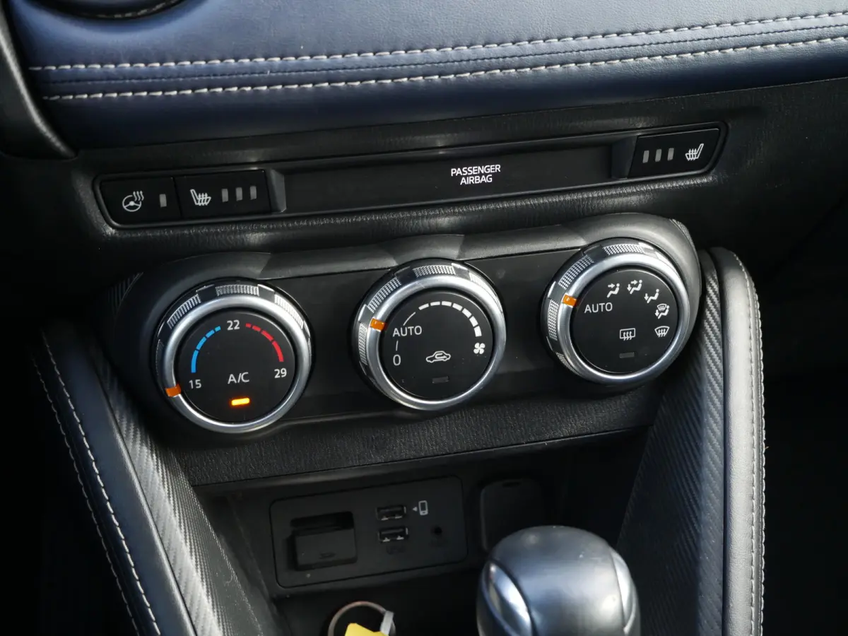 1.5 Skyactiv-G Signature Automaat