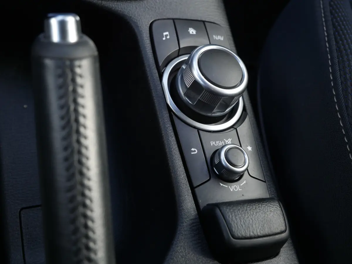 1.5 Skyactiv-G Signature Automaat