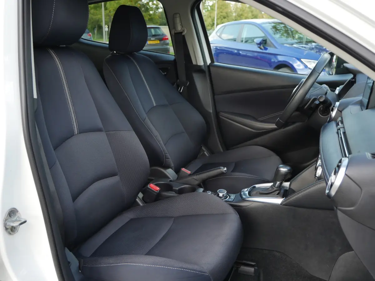 1.5 Skyactiv-G Signature Automaat