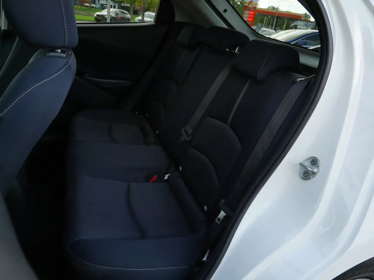 1.5 Skyactiv-G Signature Automaat