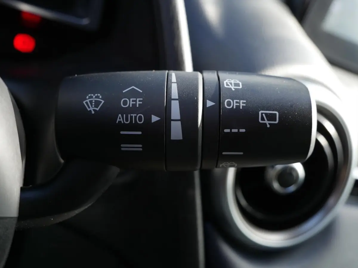 1.5 Skyactiv-G Signature Automaat