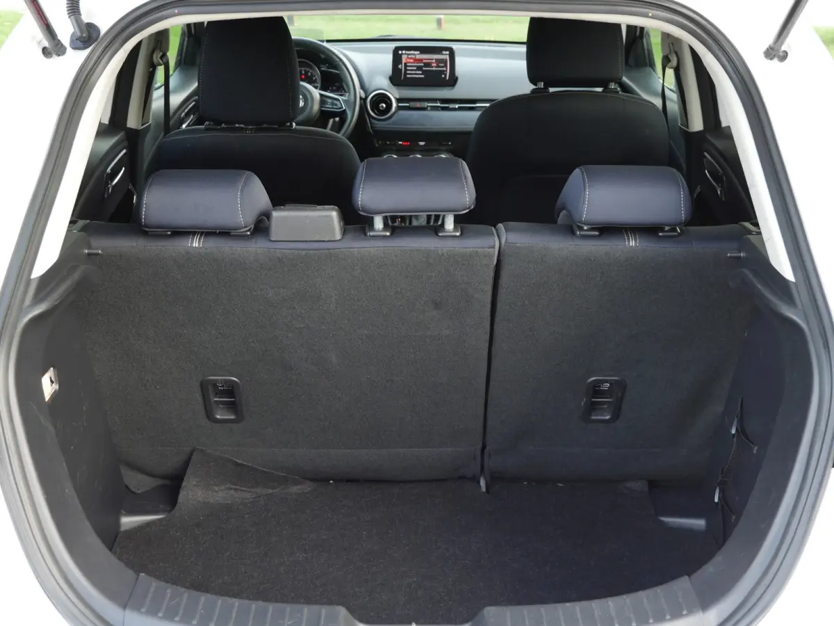 1.5 Skyactiv-G Signature Automaat