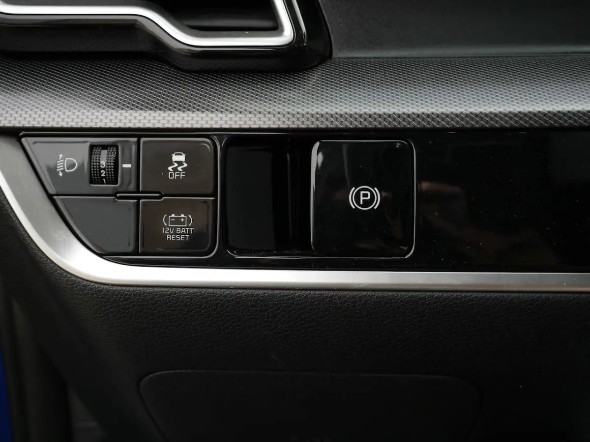 1.6 T-GDi Hybrid DynamicLine