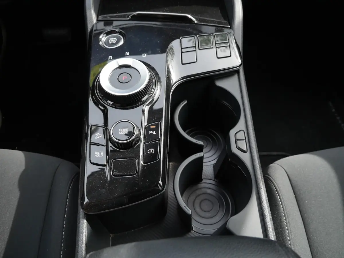 1.6 T-GDi Hybrid DynamicLine