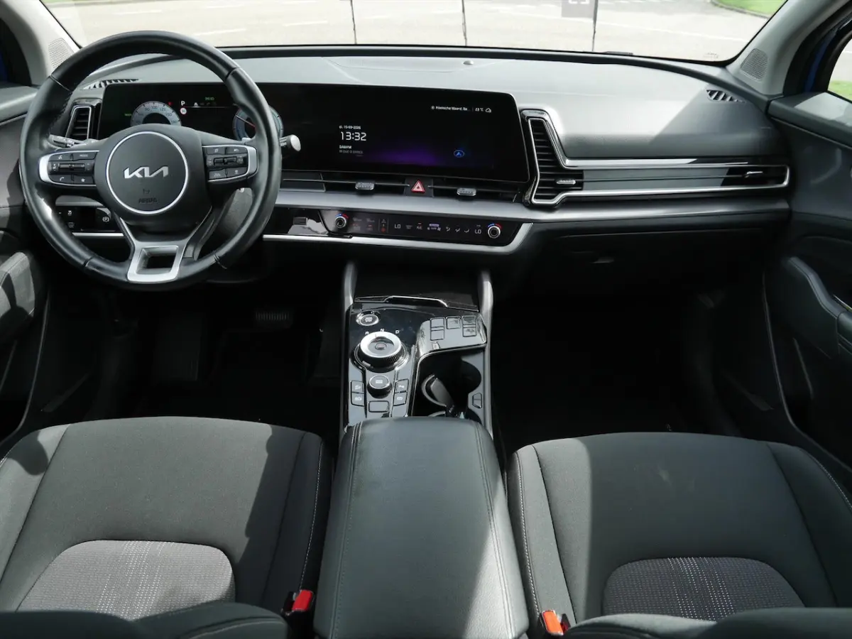 1.6 T-GDi Hybrid DynamicLine