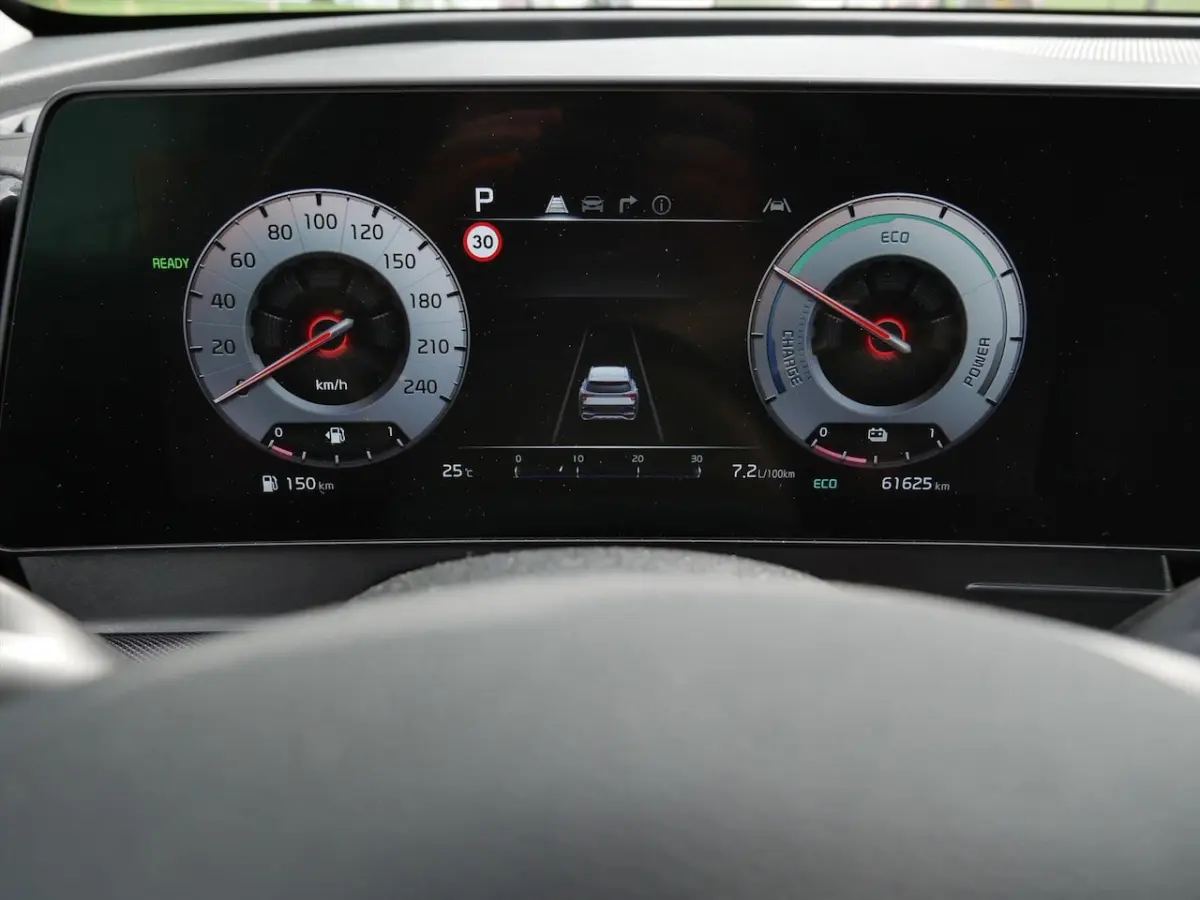 1.6 T-GDi Hybrid DynamicLine