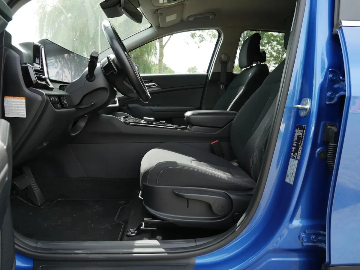 1.6 T-GDi Hybrid DynamicLine