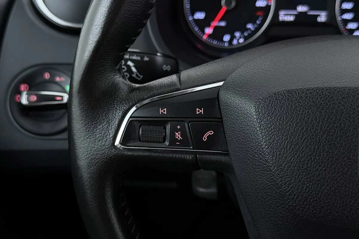1.0 EcoTSI Style Connect | Org NL | CarPlay | Automaat | 51.000 KM! | Cruise Control |