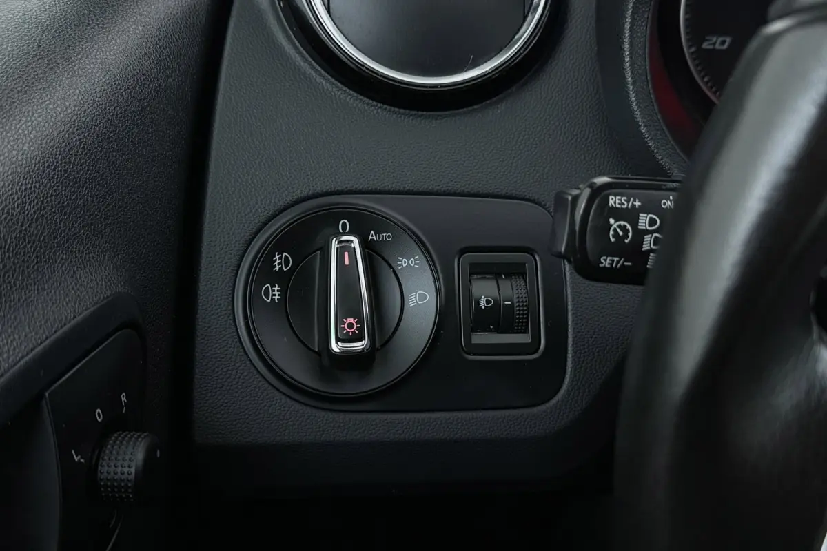 1.0 EcoTSI Style Connect | Org NL | CarPlay | Automaat | 51.000 KM! | Cruise Control |