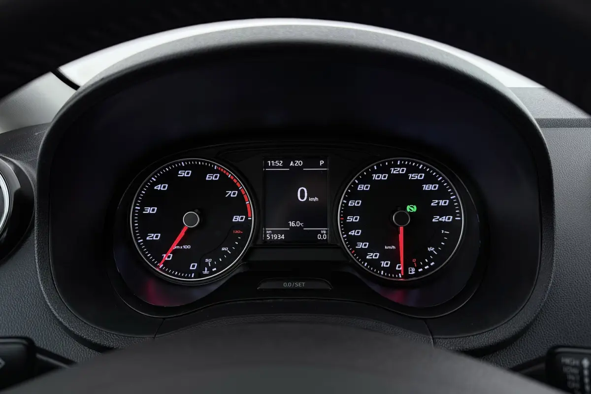 1.0 EcoTSI Style Connect | Org NL | CarPlay | Automaat | 51.000 KM! | Cruise Control |