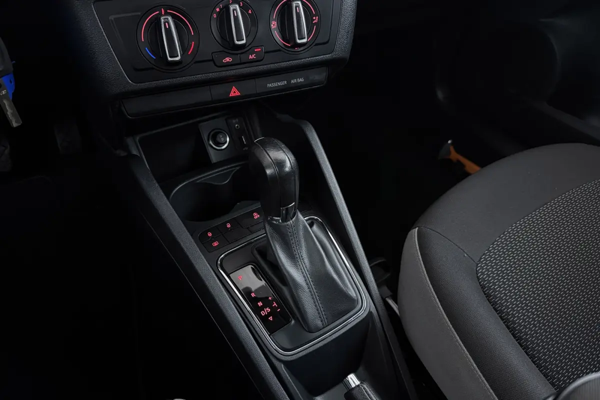 1.0 EcoTSI Style Connect | Org NL | CarPlay | Automaat | 51.000 KM! | Cruise Control |