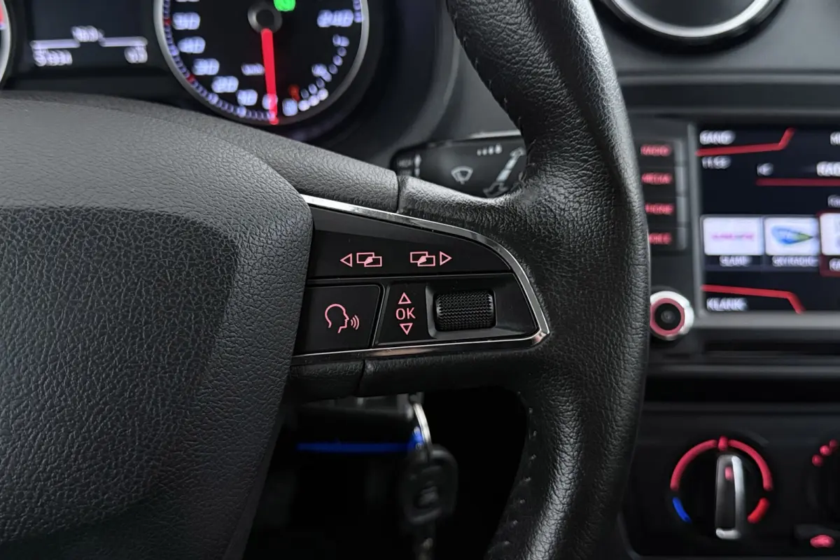 1.0 EcoTSI Style Connect | Org NL | CarPlay | Automaat | 51.000 KM! | Cruise Control |