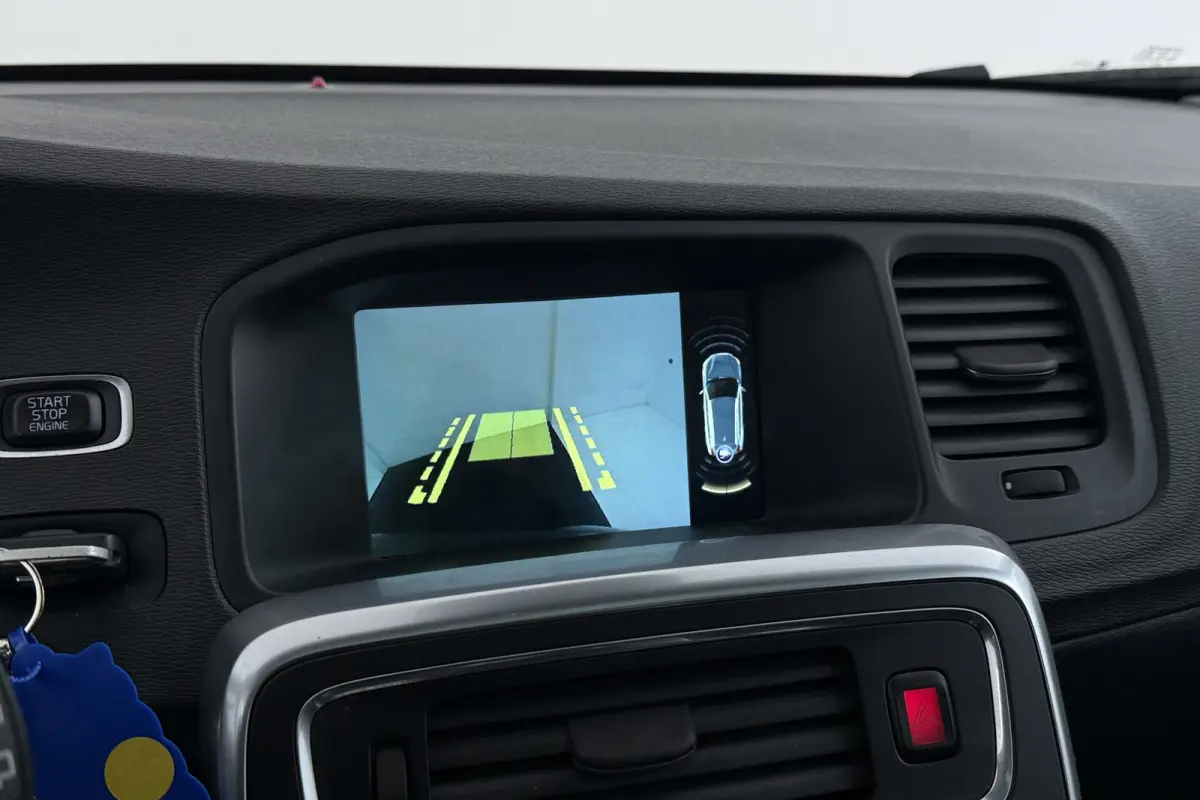 2.0 T4 Nordic+ | Org NL | Schuif-/Kanteldak | Leer | Stoelverwarming | Camera | Cruise Control | Climate Control |