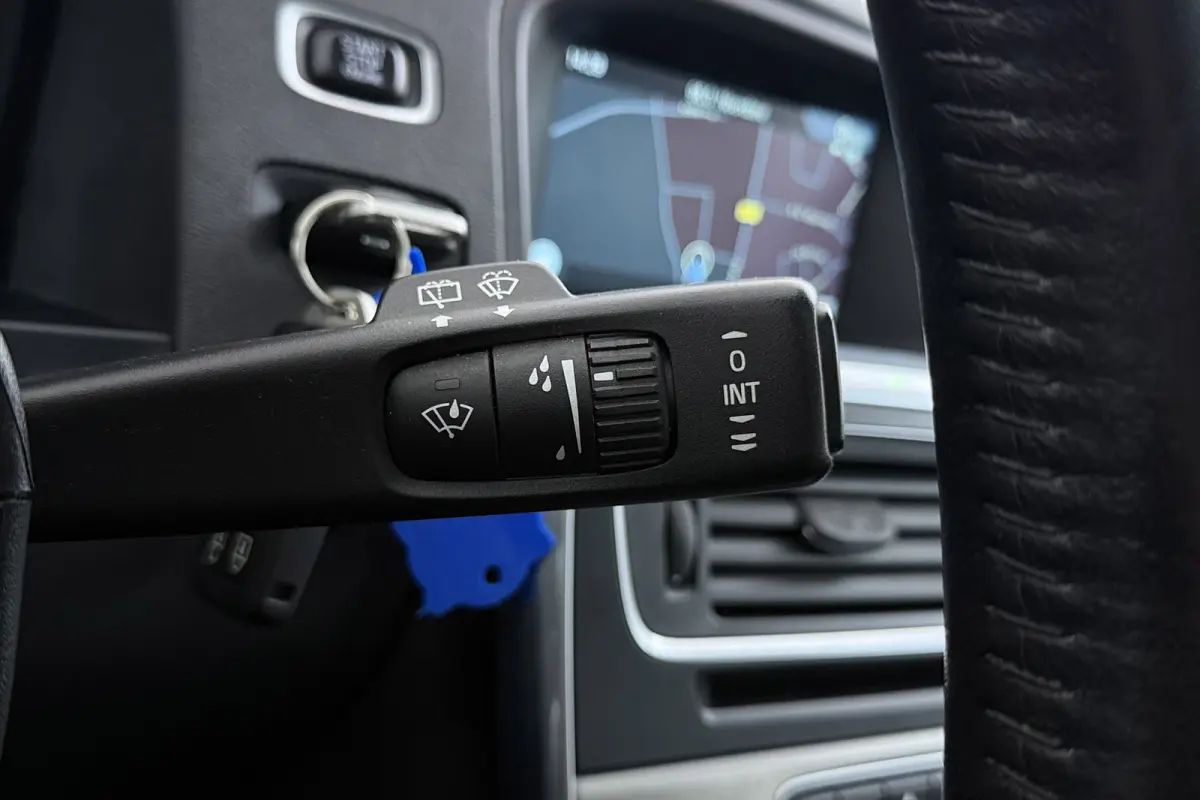 2.0 T4 Nordic+ | Org NL | Schuif-/Kanteldak | Leer | Stoelverwarming | Camera | Cruise Control | Climate Control |