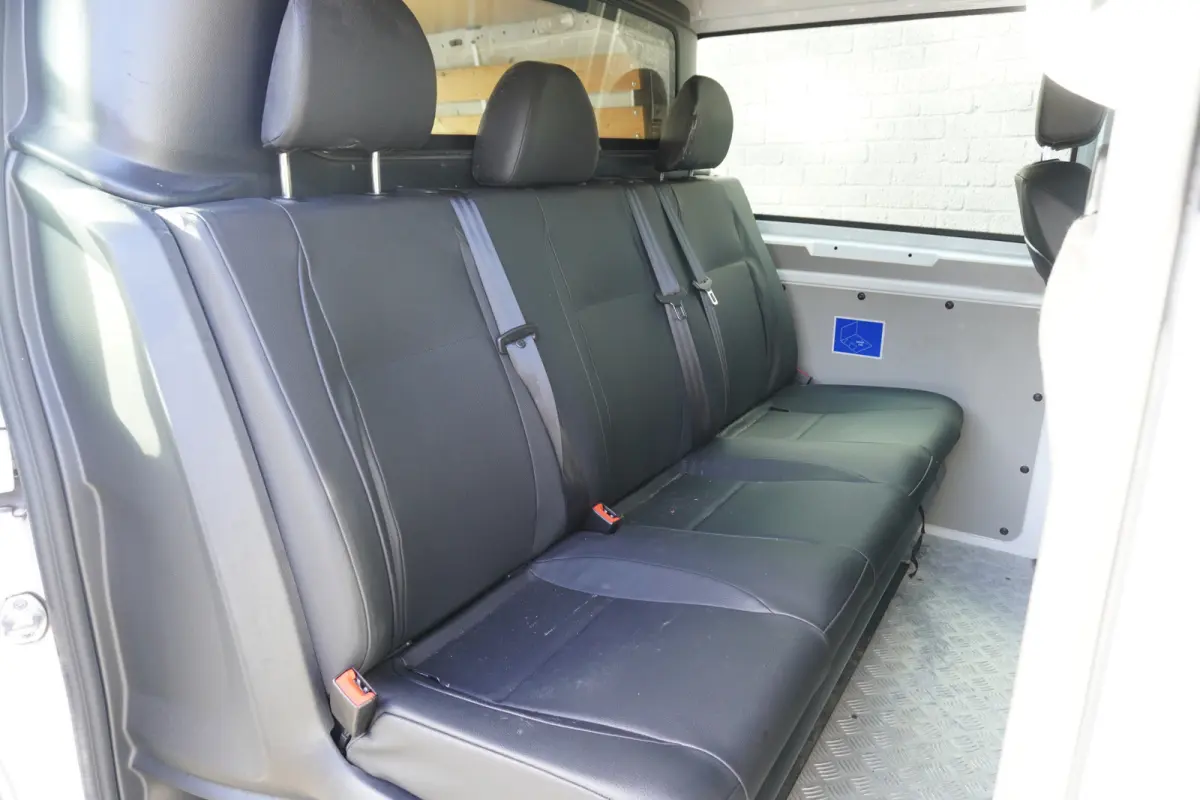 110 CDI Lang Dubbel Cabine EURO 6 - Airco - PDC - NAP - €22.950,- Excl.