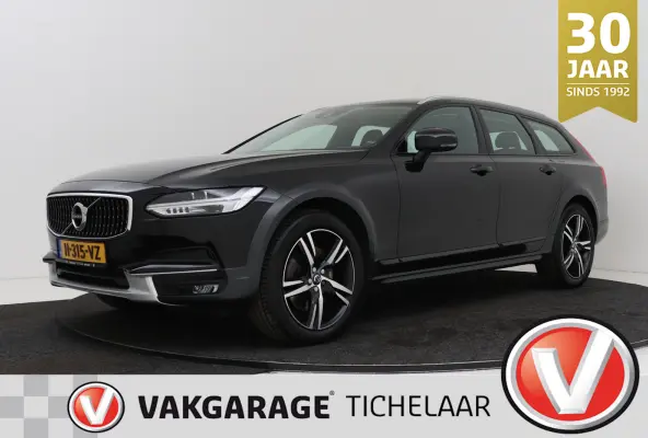 2.0 T5 Pro | Uitklap Trekhaak | Dealer Ond. | Stoelverwarming V+A | CarPlay | Adap. Cruise | Camera |