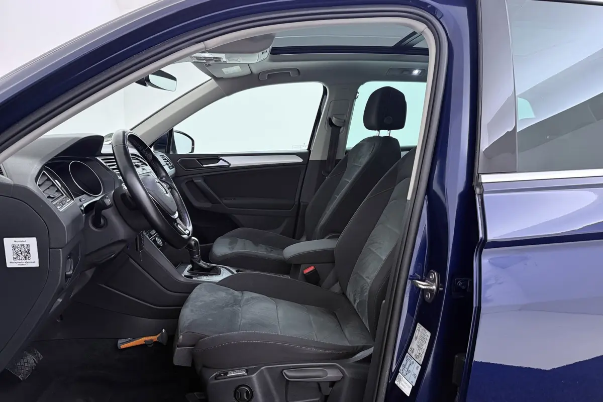 1.4 TSI Connected Series | Uitklap Trekhaak | Panoramadak | Dealer Ond. | CarPlay | Stoelverwarming |