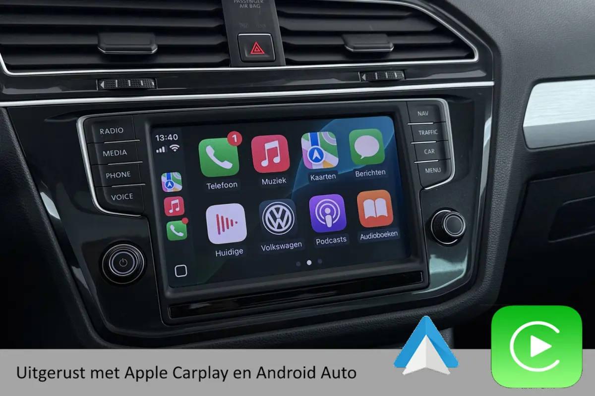 1.4 TSI Connected Series | Uitklap Trekhaak | Panoramadak | Dealer Ond. | CarPlay | Stoelverwarming |