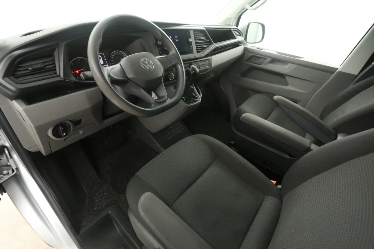 2.0 TDI L2H1 150PK | Dubbele Cabine | Automaat | Airco | Carplay | Trekhaak | Navi