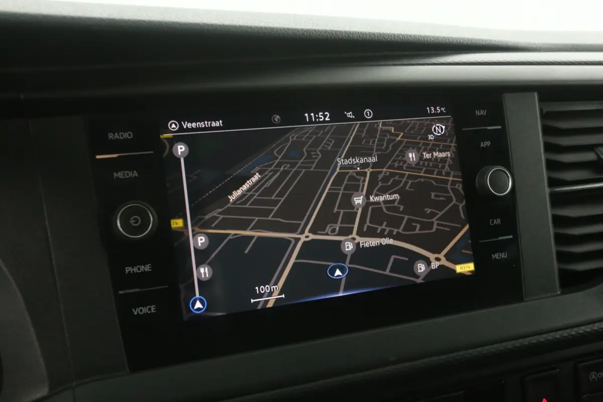 2.0 TDI L2H1 150PK | Dubbele Cabine | Automaat | Airco | Carplay | Trekhaak | Navi