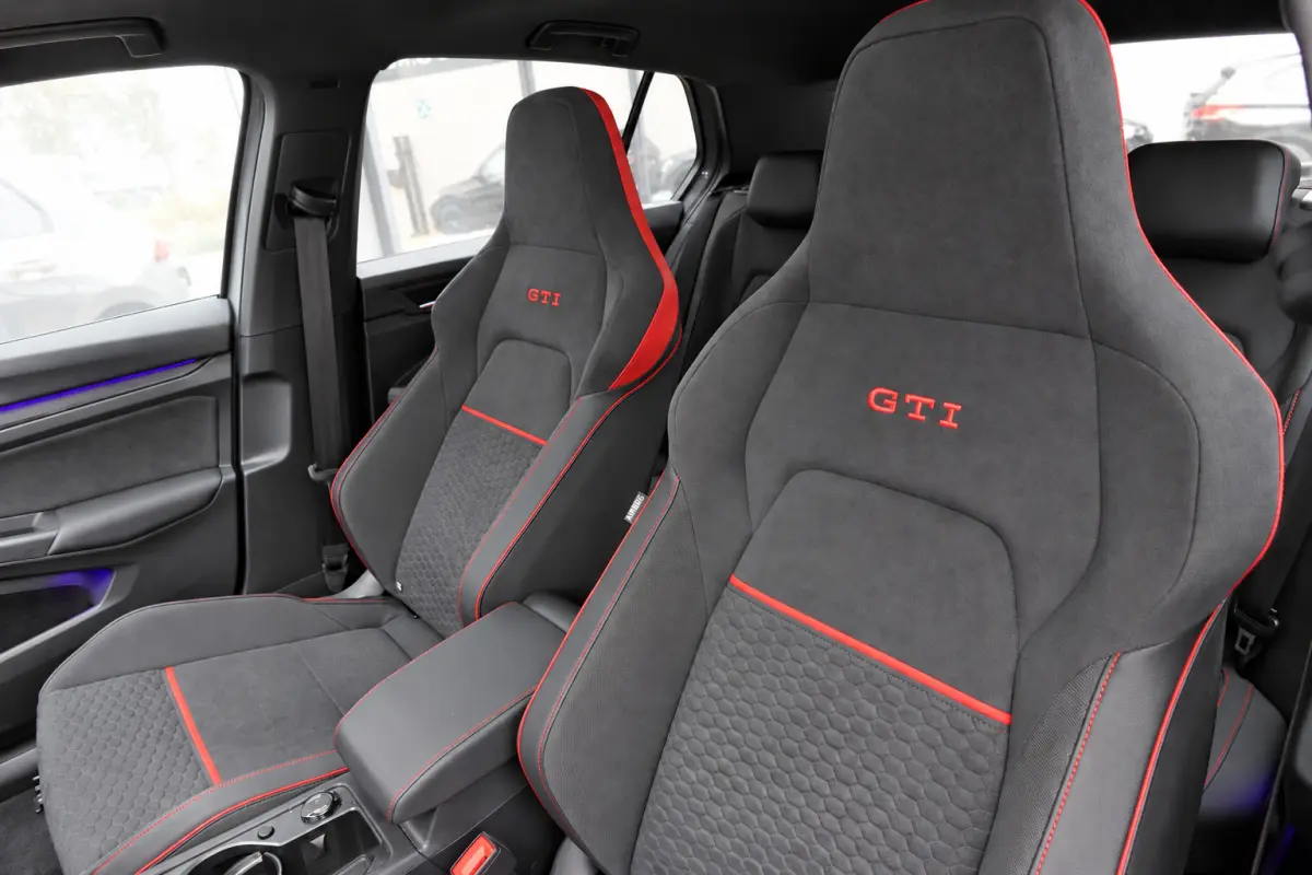 2.0 TSI GTI PANO HARMAN HUD VOL