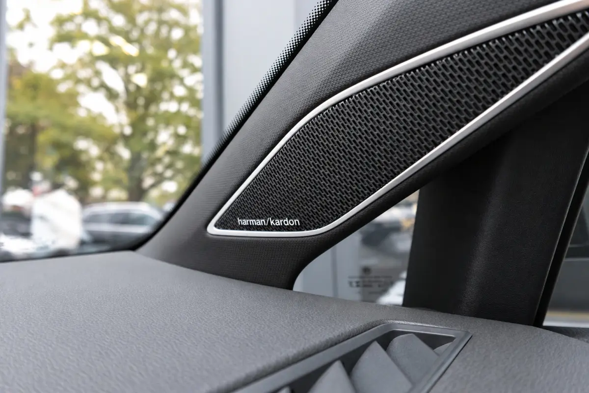 2.0 TSI GTI PANO HARMAN HUD VOL