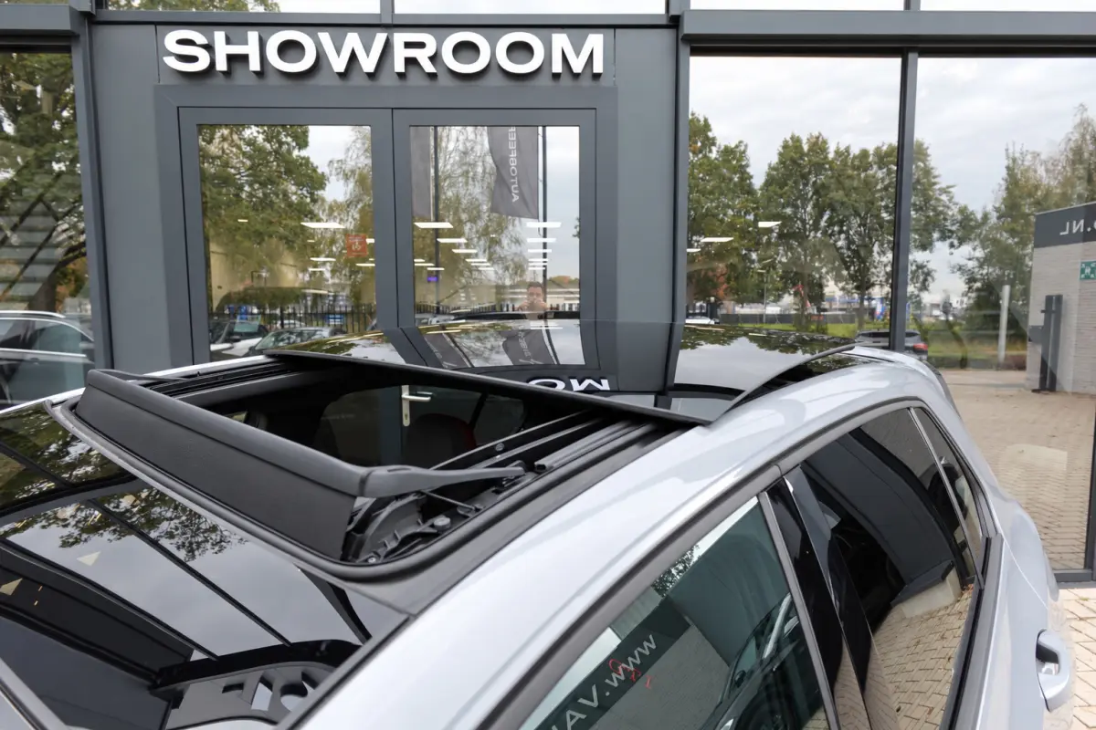 2.0 TSI GTI PANO HARMAN HUD VOL
