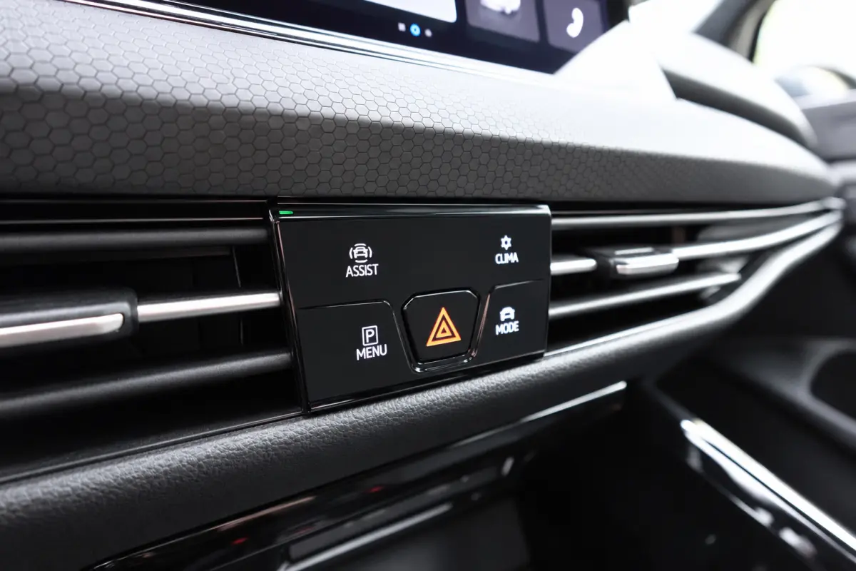 2.0 TSI GTI PANO HARMAN HUD VOL