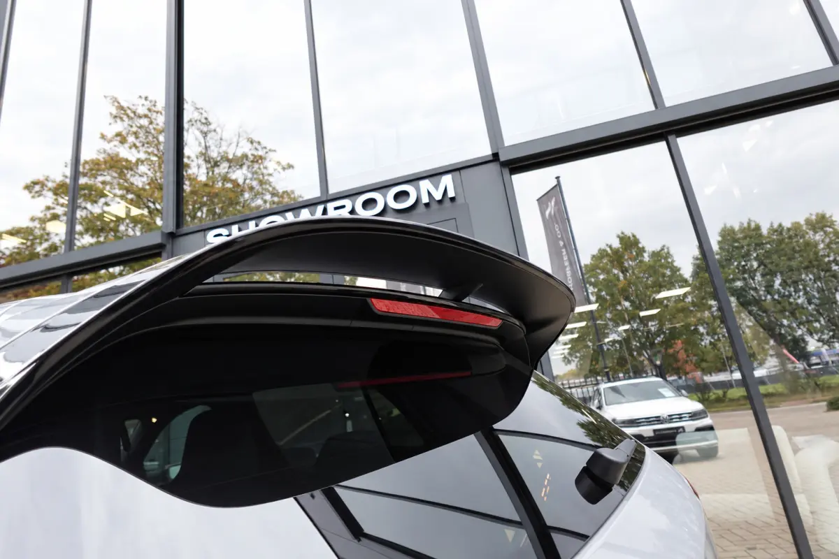 2.0 TSI GTI PANO HARMAN HUD VOL