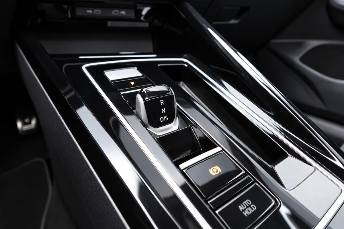 2.0 TSI GTI PANO HARMAN HUD VOL