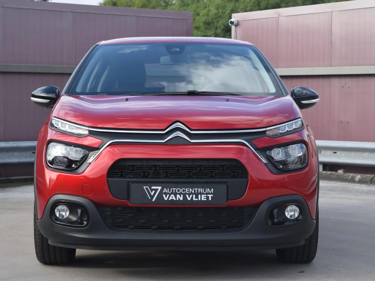 1.2 PureTech Plus l Navigatie l Apple Carplay/Android Autol Parkeerhulp l Cruisecontrol