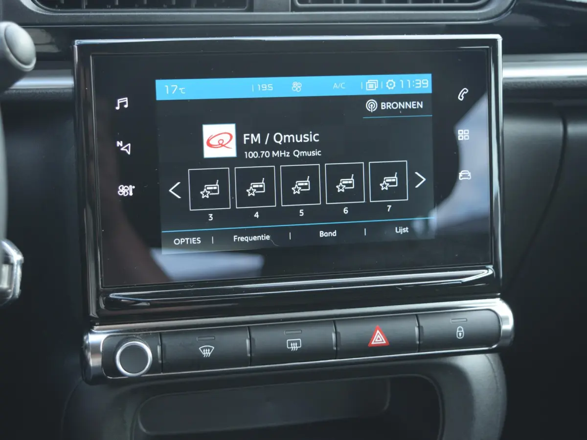 1.2 PureTech Plus l Navigatie l Apple Carplay/Android Autol Parkeerhulp l Cruisecontrol