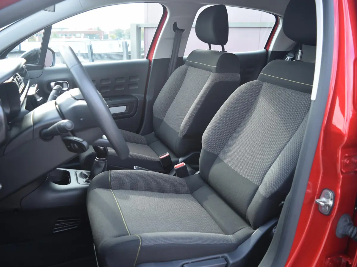 1.2 PureTech Plus l Navigatie l Apple Carplay/Android Autol Parkeerhulp l Cruisecontrol