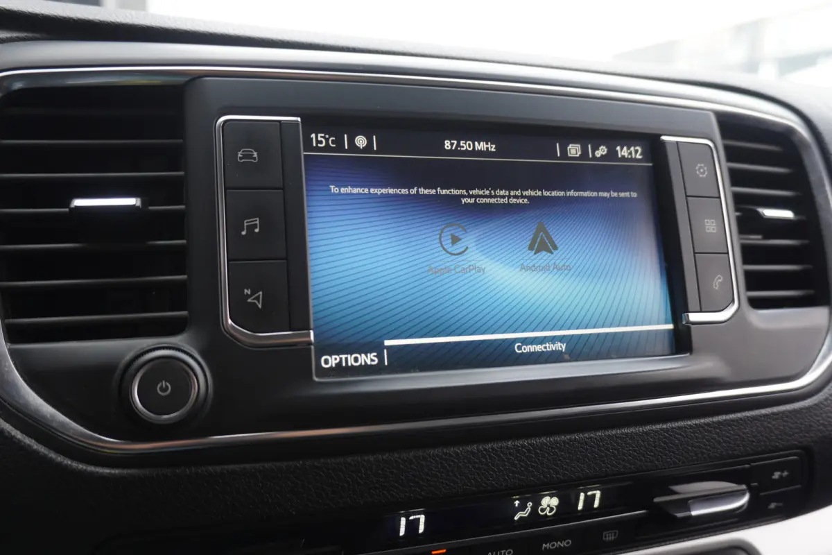 2.0 Black Line 177PK Automaat EURO 6 - A/C Climate - Navi - Cruise - €15.900,- Excl.