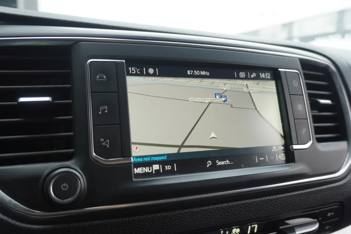 2.0 Black Line 177PK Automaat EURO 6 - A/C Climate - Navi - Cruise - €15.900,- Excl.
