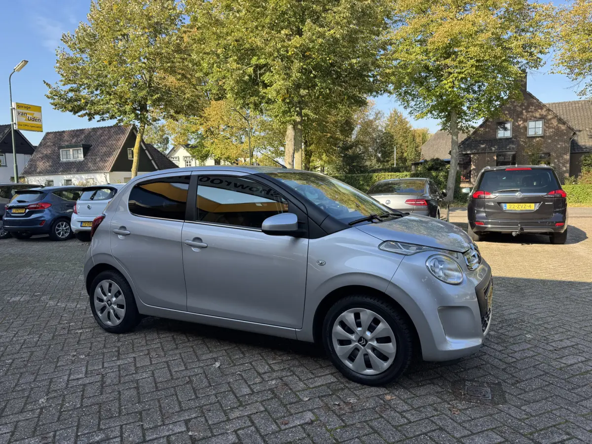 1.0 VTi Feel 5drs Automaat Airco Led