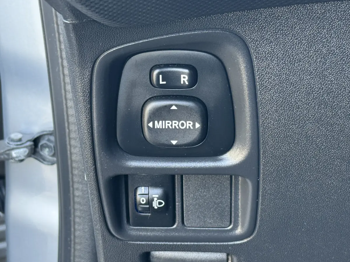 1.0 VTi Feel 5drs Automaat Airco Led