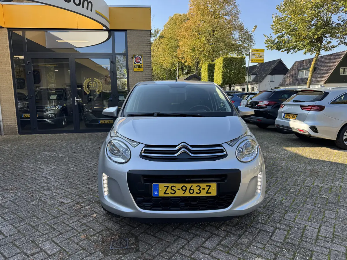 1.0 VTi Feel 5drs Automaat Airco