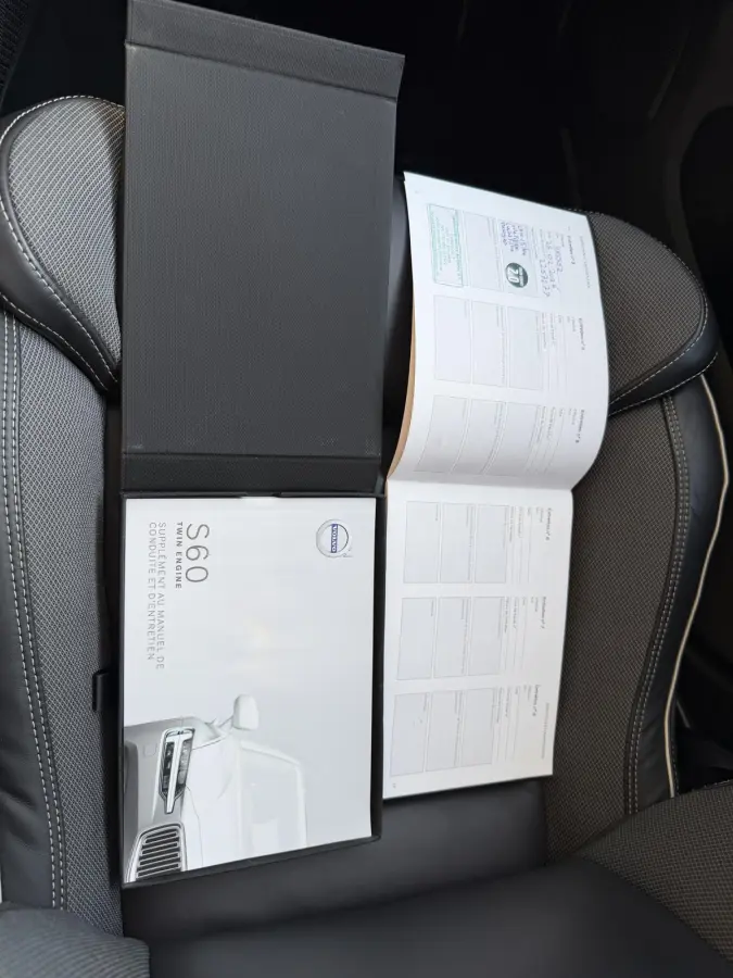 2.0 T8 AWD Twin Engine R-Design | HUD | Pano | Harman & Kardon | Memory | Camera |